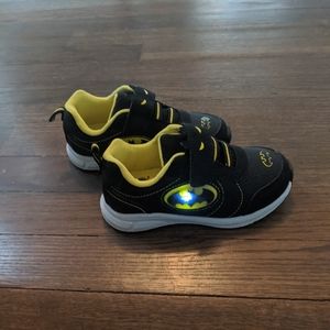Nwt batman light up sneakers